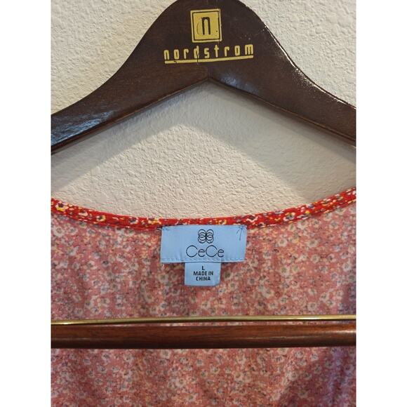 Nordstrom CeCe Floral TieShoulder Sleeveless Top Womens LG Red Floral 100% Rayon - Picture 3 of 6